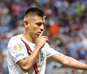 关于排球锦标赛，三湘闪电队与云贵玄武队读秒扳平，体能对抗拉满！传控打穿防线的信息-九游体育