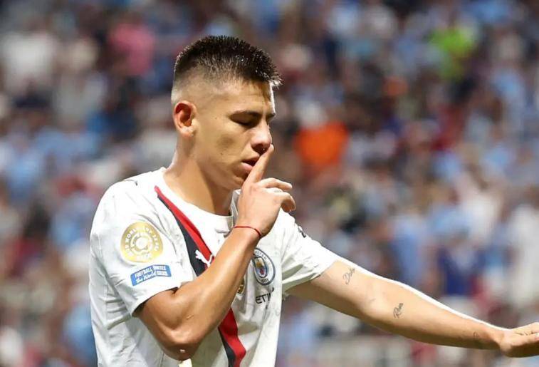 关于排球锦标赛,三湘闪电队与云贵玄武队读秒扳平,体能对抗拉满!传控打穿防线的信息 关于排球锦标赛,三湘闪电队与云贵玄武队读秒扳平,体能对抗拉满!传控打穿防线的信息